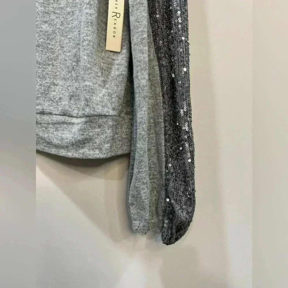 Another Reason Long Sleeve V Neck Shirt With Dark Gray Sequins Sleeve Size L - Picture 5 of 13